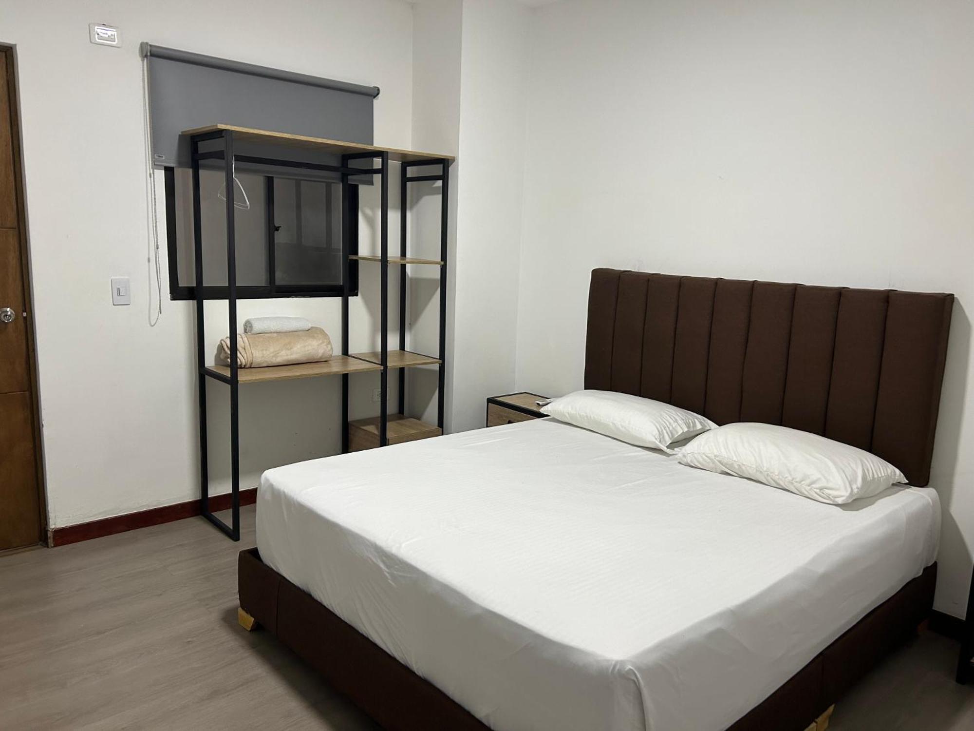 Hotel Gallery By 70 Medellín Dış mekan fotoğraf