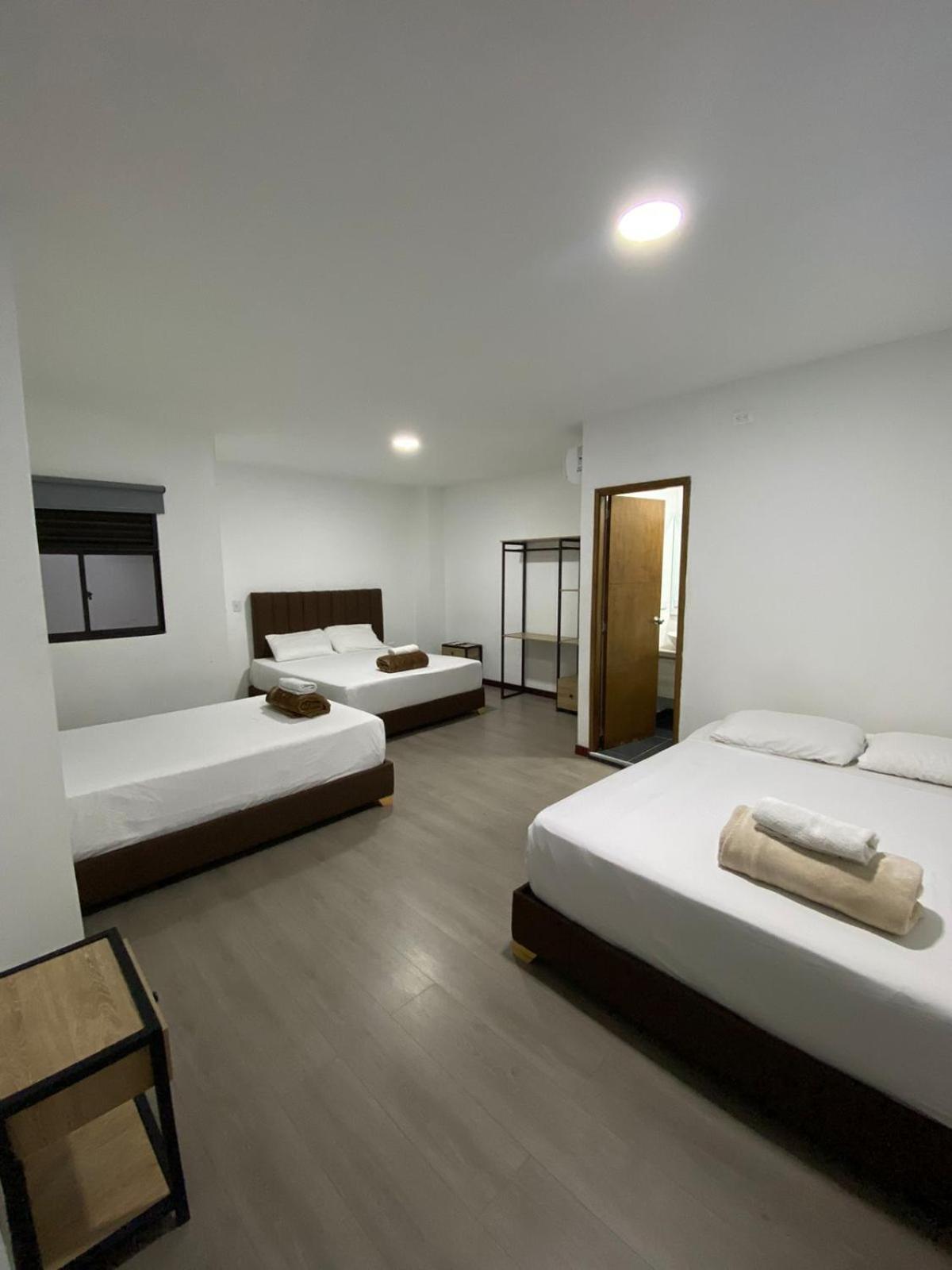Hotel Gallery By 70 Medellín Dış mekan fotoğraf